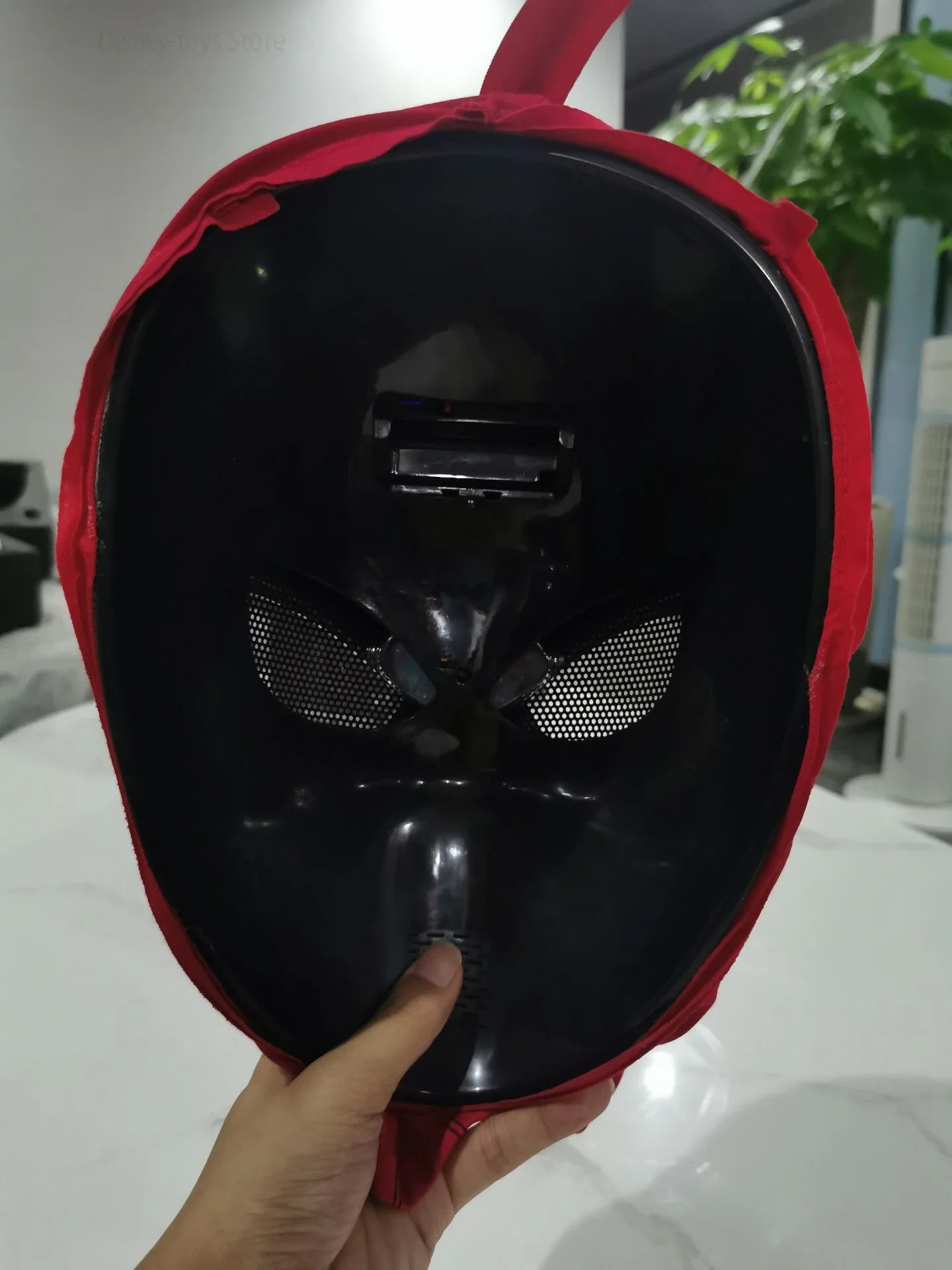 The OG Spidey Gear™ - Winking Mask